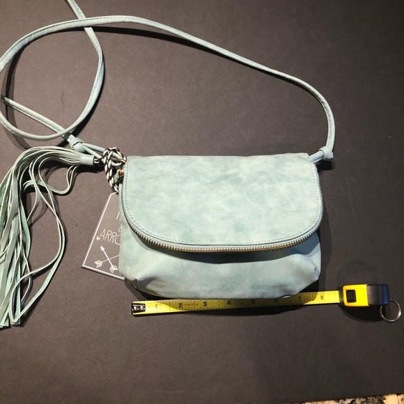 Tael green bag vegan leather with fringe tassel - Picture 3 of 8